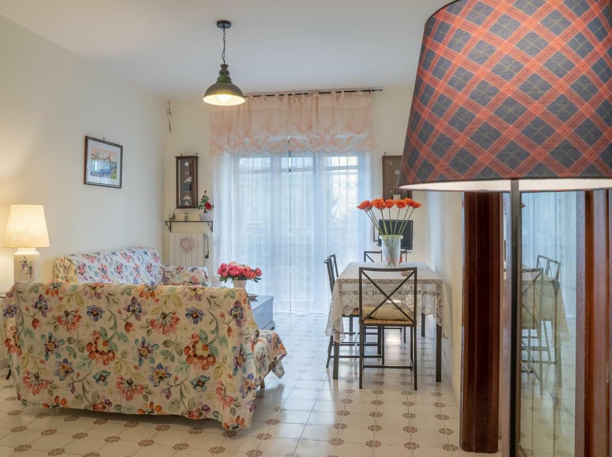Il Quadrifoglio Sorrento Villa Bagian luar foto